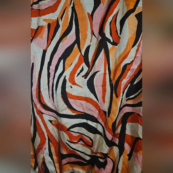 MILEY+MOLLY Surplice front long sleeve loose fit blouse top. Red/pink. MED - Picture 13 of 13